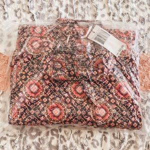 Vera Bradley Hanging Travel Organizer (NWT)